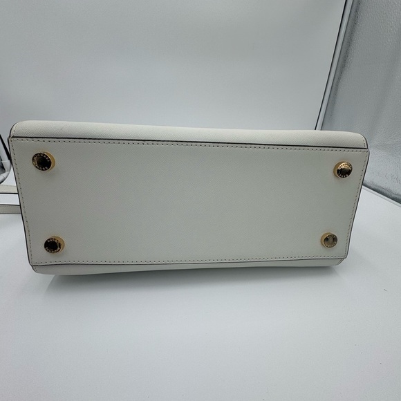 Michael by Michael kors Selma Optic White
Leather Satchel 2 Way Bag + Dust Bag - Picture 11 of 17